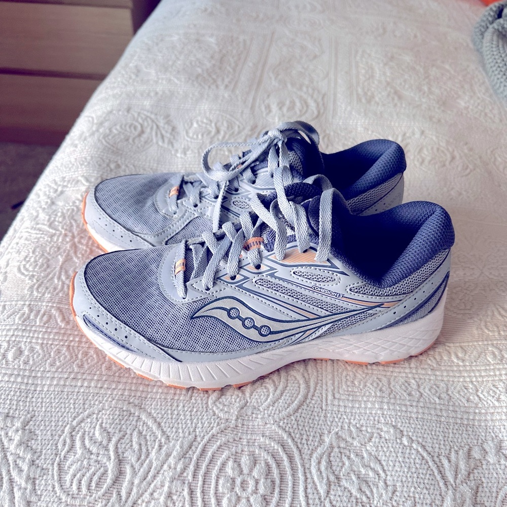 Saucony Cohesion 13 Women’s Sneakers Size 7.5